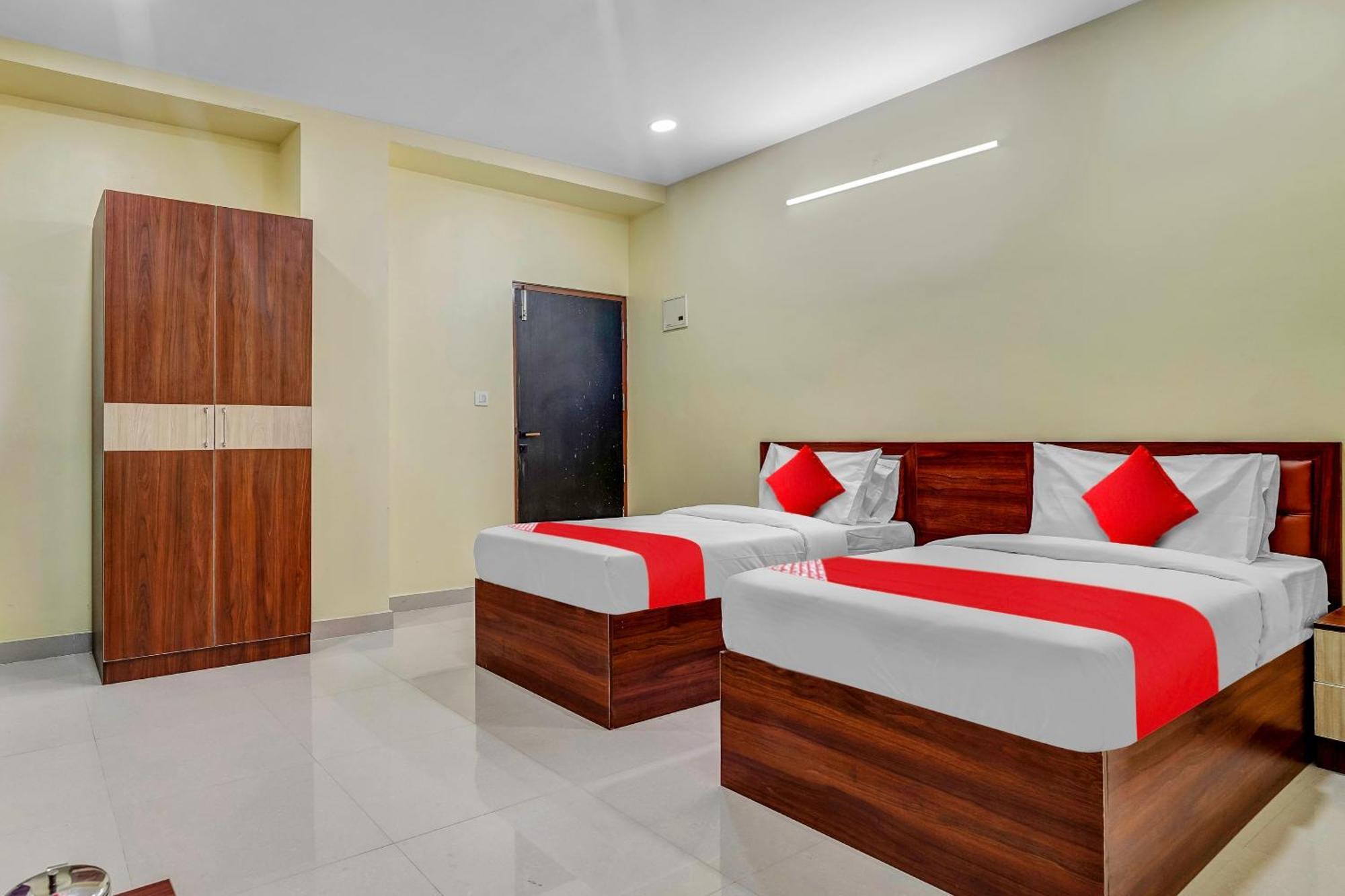 Oyo Flagship Hotel Ayodhya Bangalore Eksteriør billede