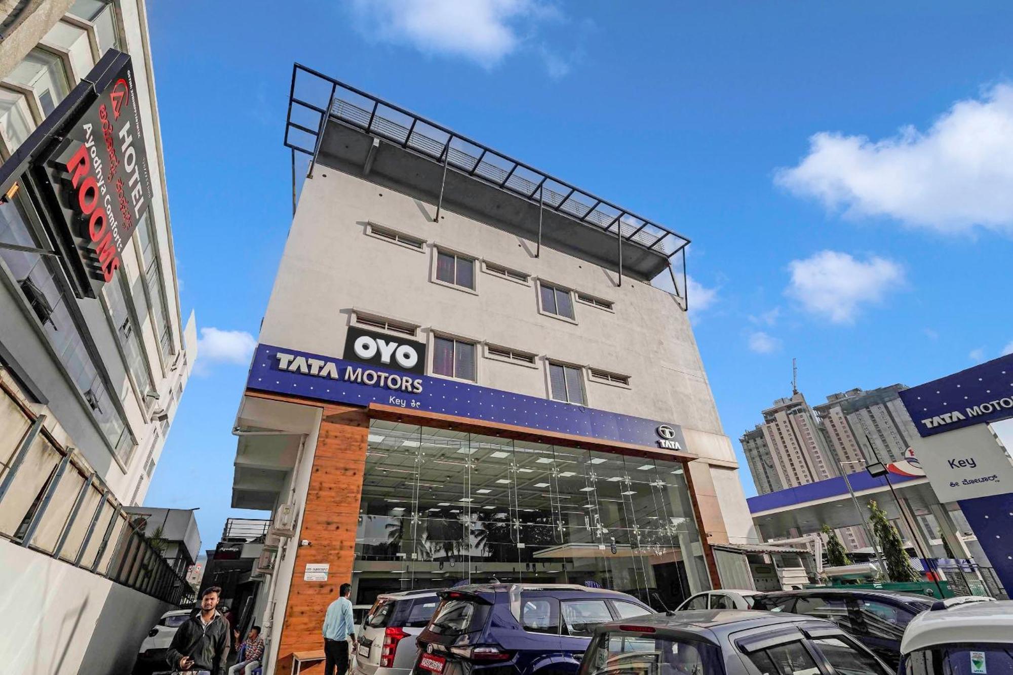Oyo Flagship Hotel Ayodhya Bangalore Eksteriør billede