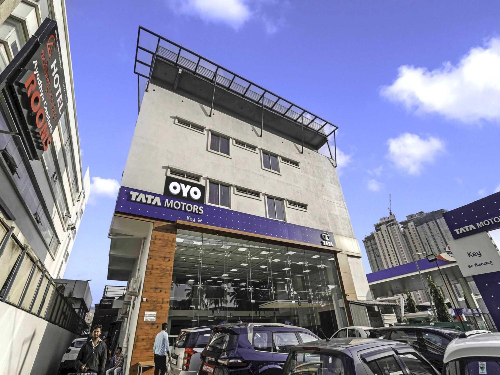 Oyo Flagship Hotel Ayodhya Bangalore Eksteriør billede