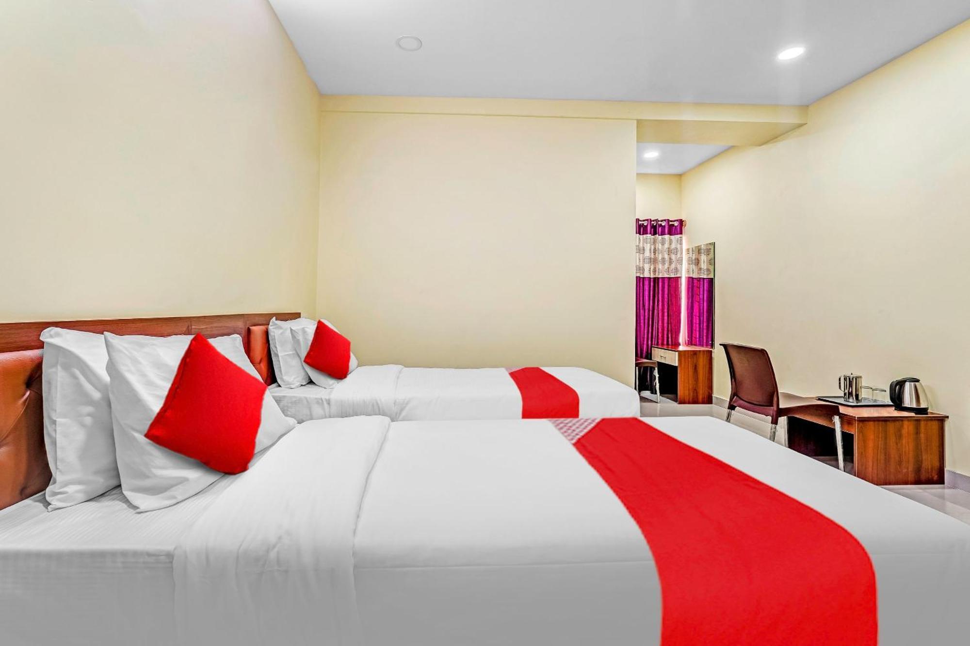 Oyo Flagship Hotel Ayodhya Bangalore Eksteriør billede