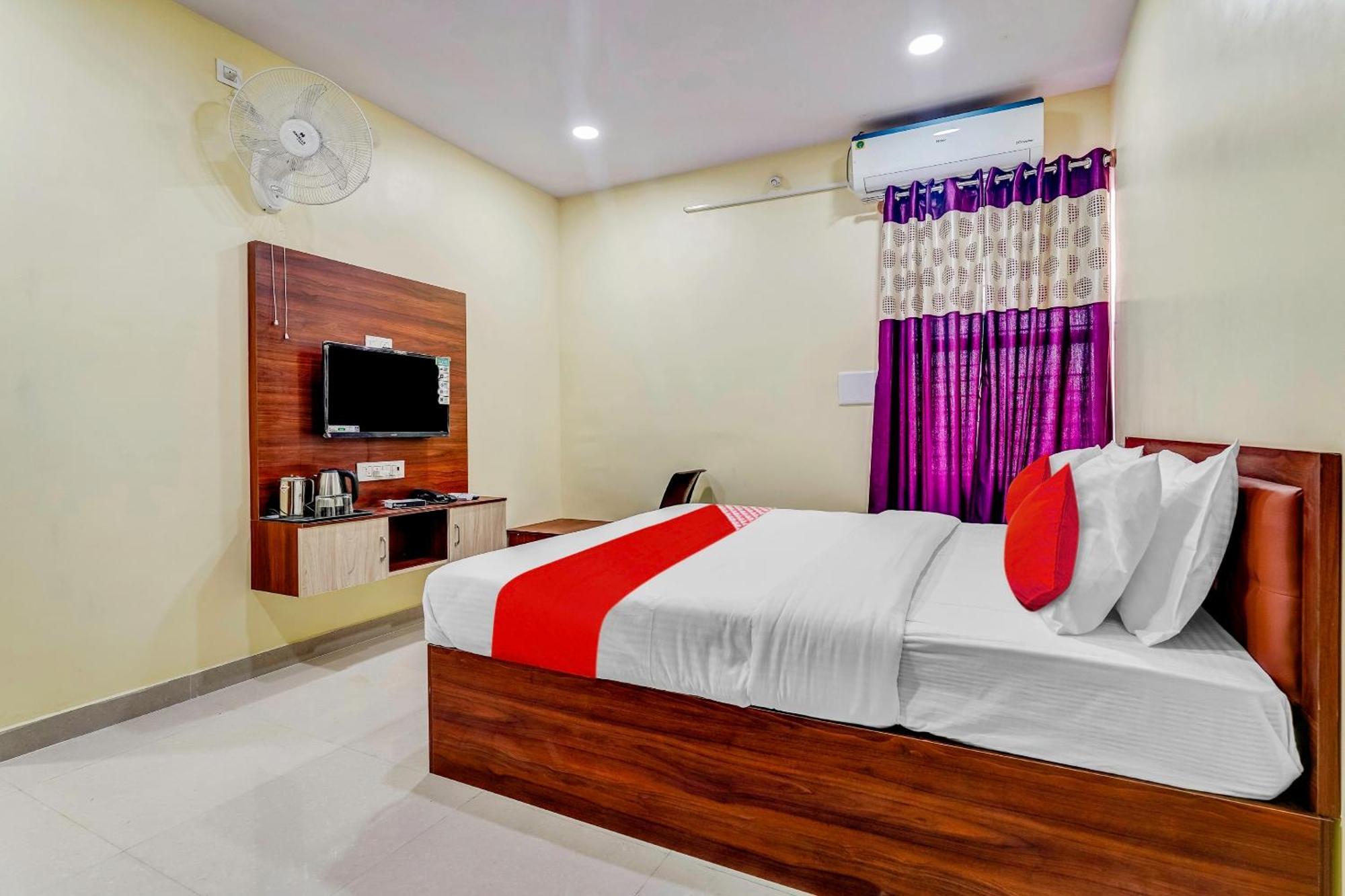 Oyo Flagship Hotel Ayodhya Bangalore Eksteriør billede