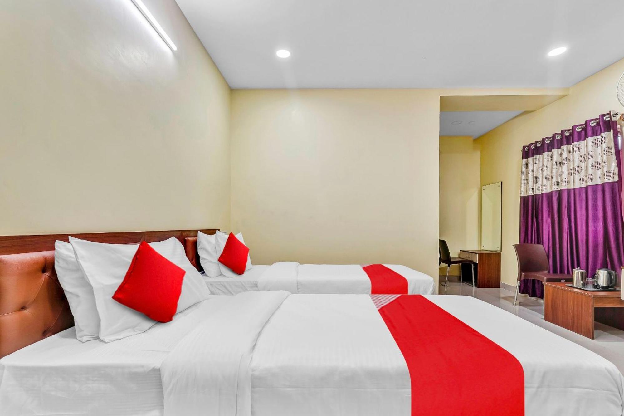 Oyo Flagship Hotel Ayodhya Bangalore Eksteriør billede