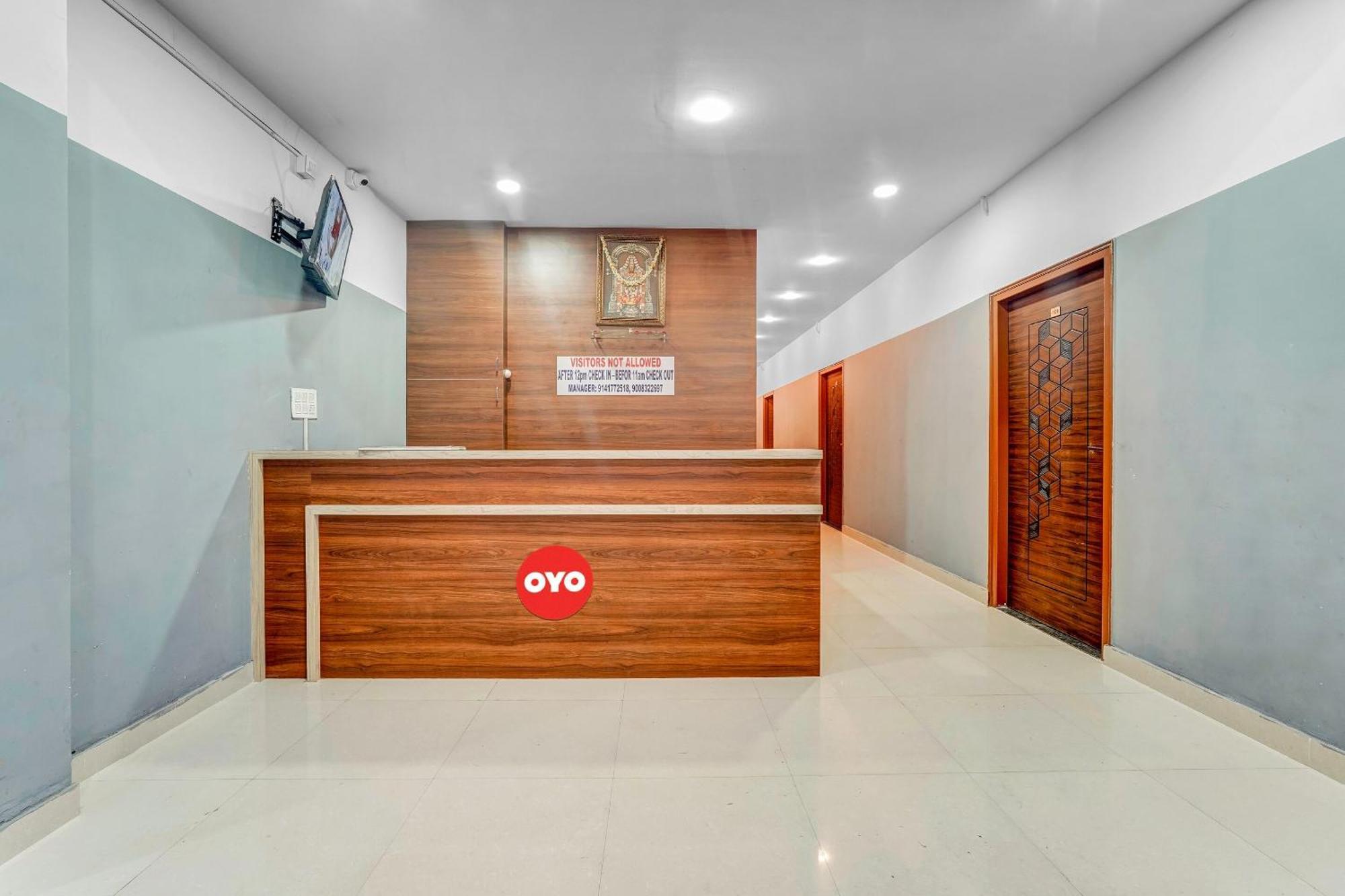 Oyo Flagship Hotel Ayodhya Bangalore Eksteriør billede